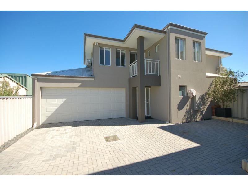 194d Kent Street, Rockingham WA 6168