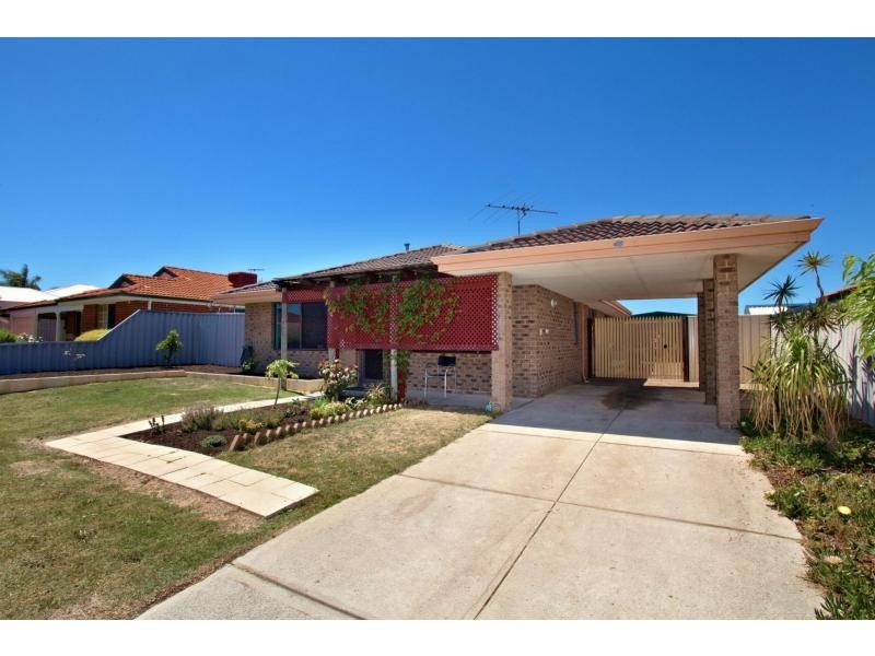 6 Jacka Close, Marangaroo WA 6064