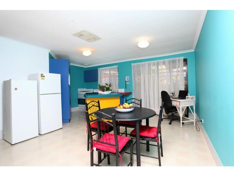 6 Jacka Close, Marangaroo WA 6064