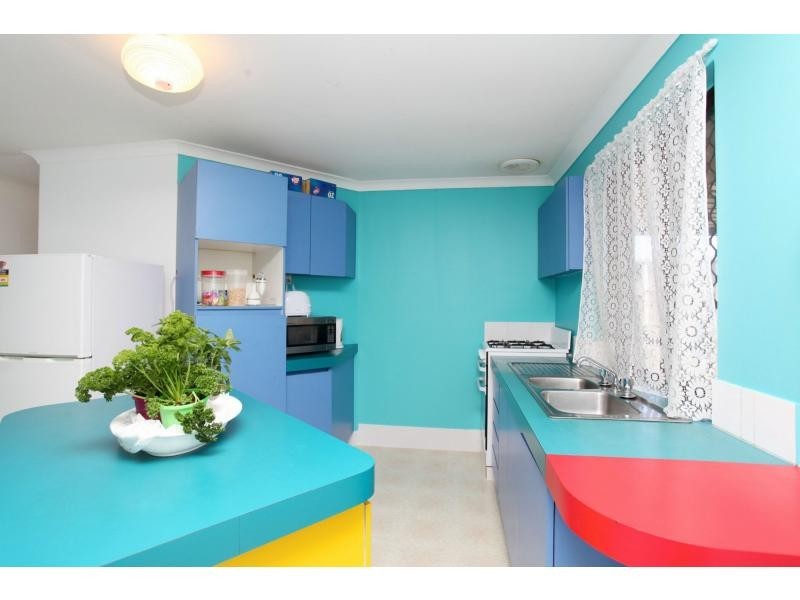 6 Jacka Close, Marangaroo WA 6064