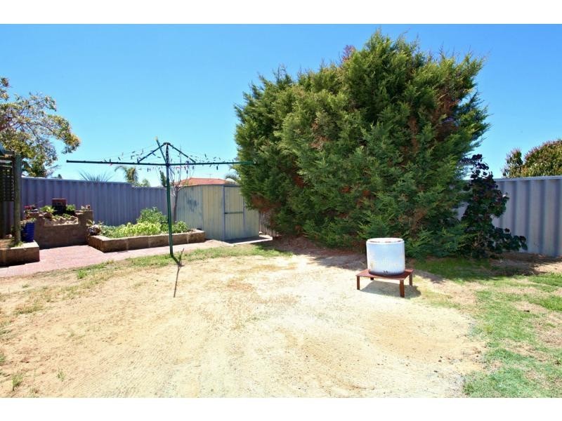 6 Jacka Close, Marangaroo WA 6064