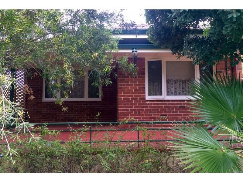 23 Florence Street, Rockingham WA 6168