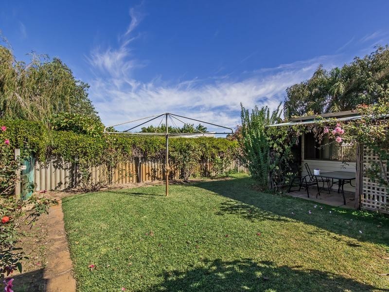 23 Florence Street, Rockingham WA 6168