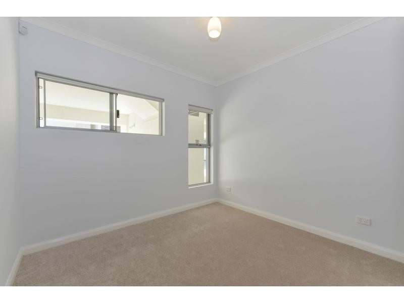 L2/6 Oldridge Street, Hamilton Hill WA 6163