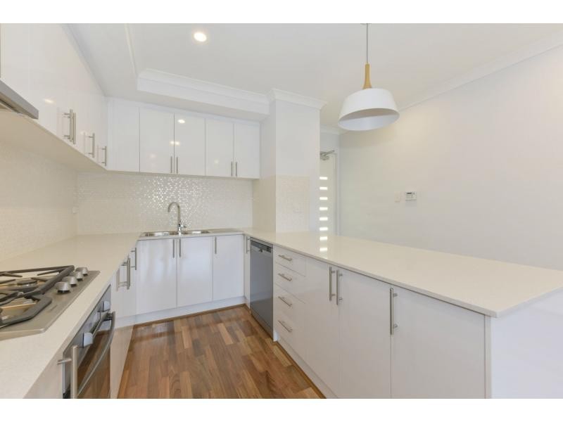 L2/6 Oldridge Street, Hamilton Hill WA 6163