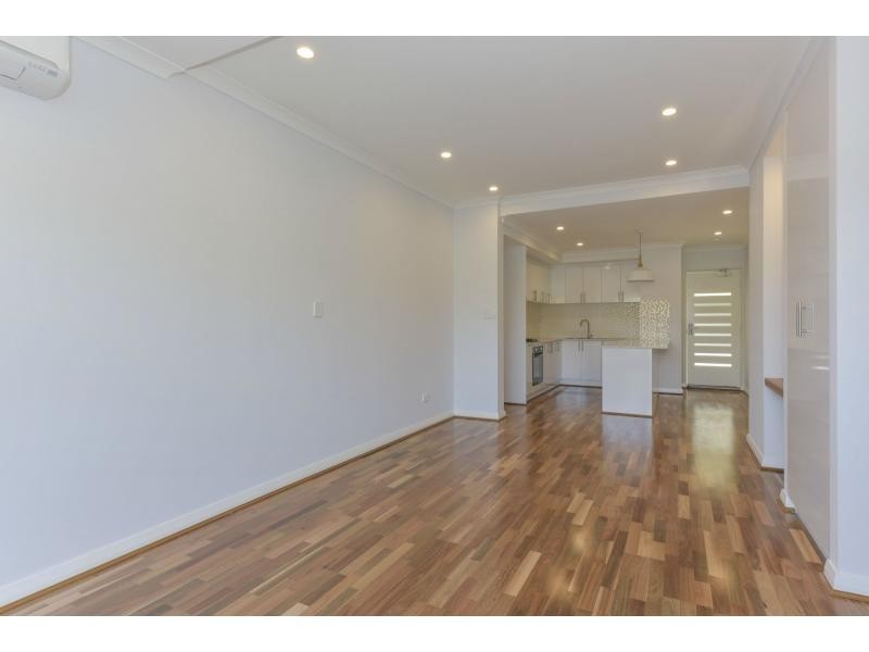 L2/6 Oldridge Street, Hamilton Hill WA 6163