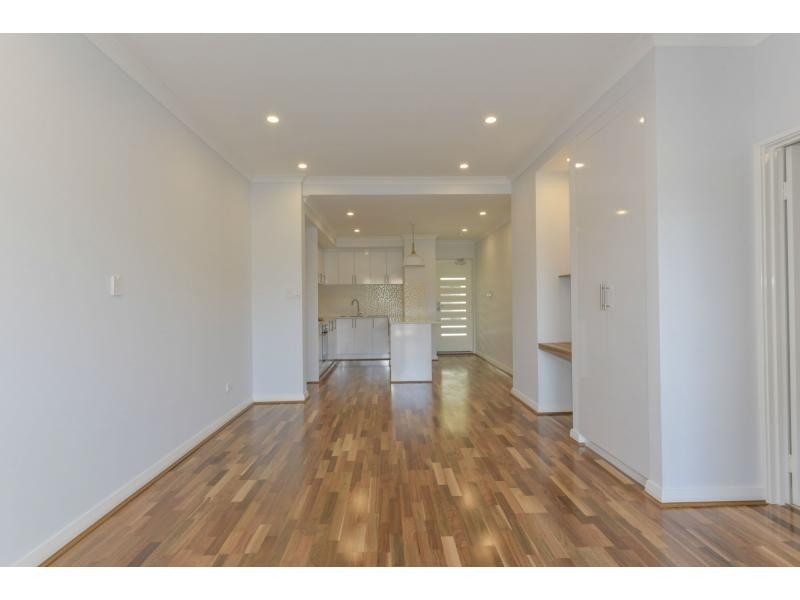 L2/6 Oldridge Street, Hamilton Hill WA 6163