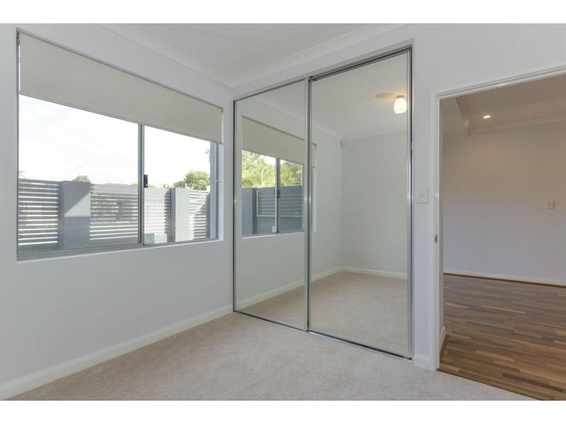 L2/6 Oldridge Street, Hamilton Hill WA 6163