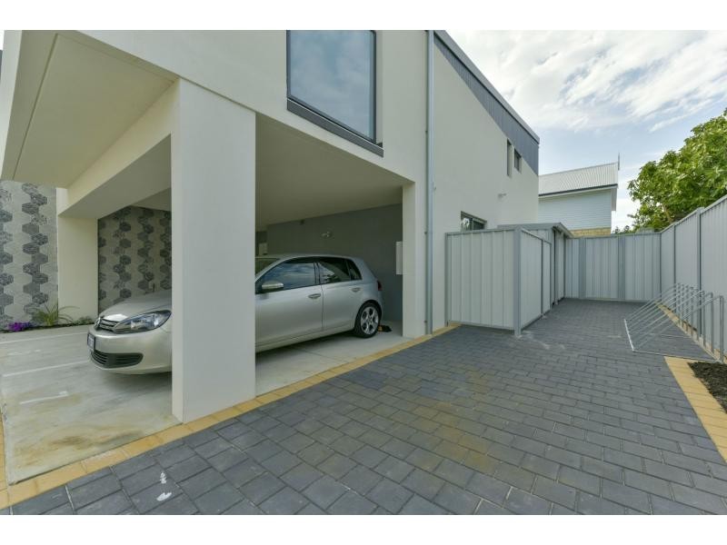L2/6 Oldridge Street, Hamilton Hill WA 6163