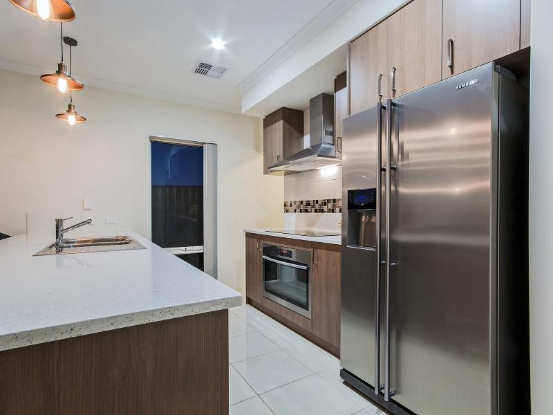 14 Emary Rise, Baldivis WA 6171