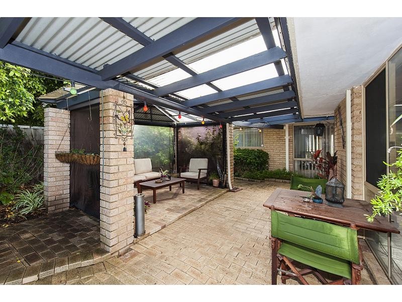 54 Donald Drive, Safety Bay WA 6169