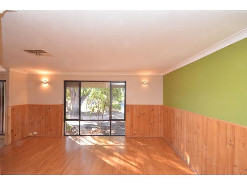 20 Salcombe Way, Warnbro WA 6169