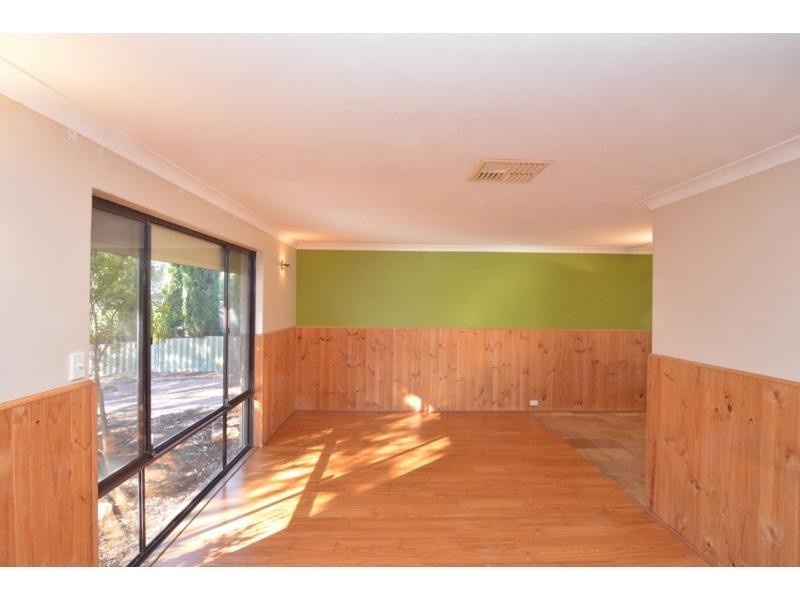 20 Salcombe Way, Warnbro WA 6169