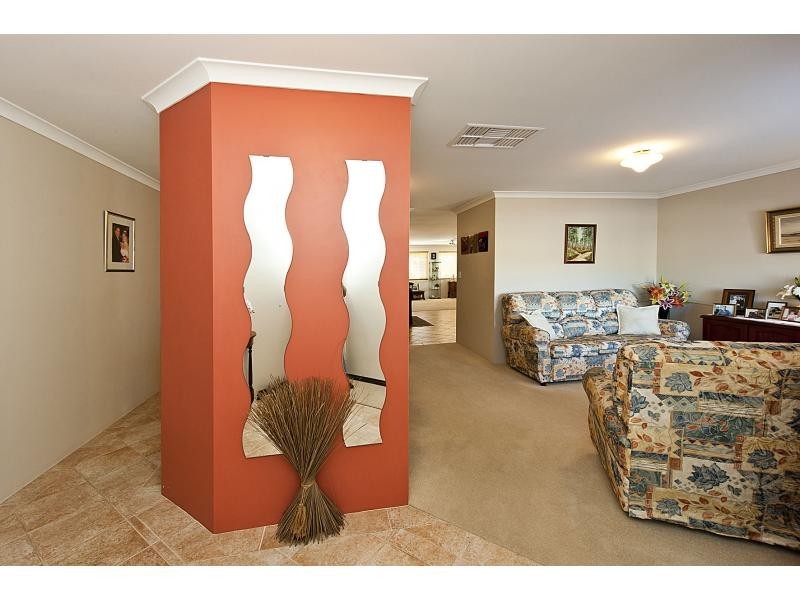 61 Manly Crescent, Warnbro WA 6169