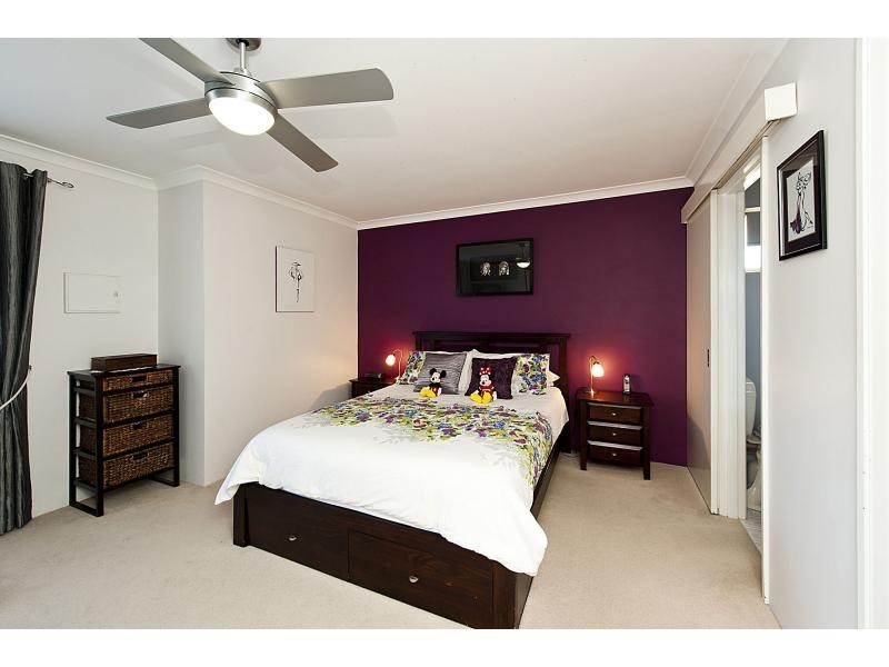 61 Manly Crescent, Warnbro WA 6169