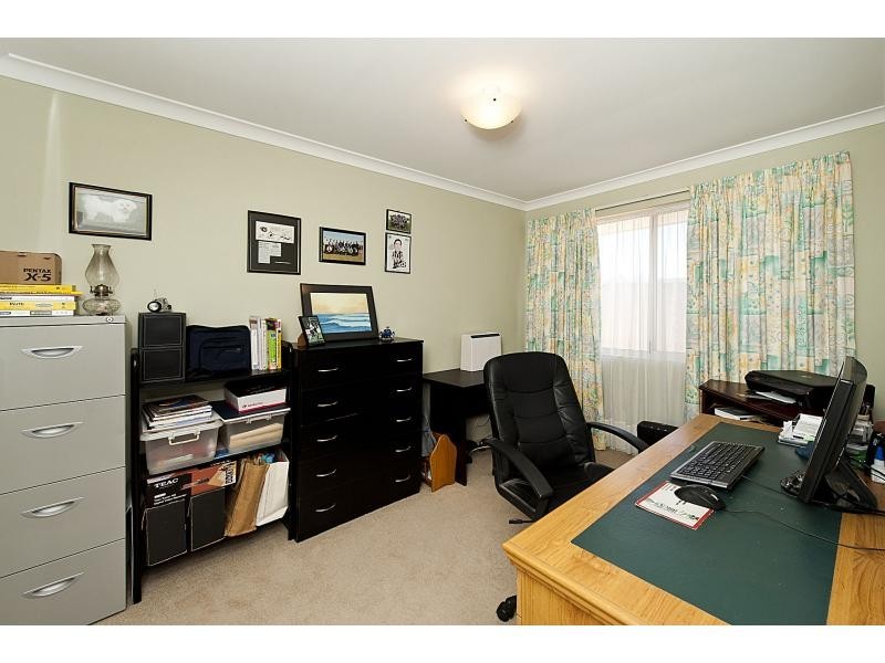 61 Manly Crescent, Warnbro WA 6169