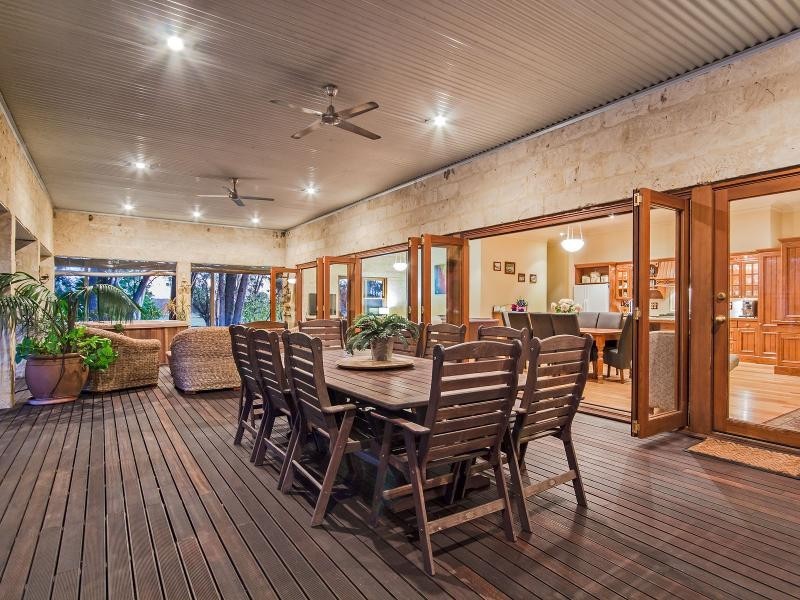 220 Duckpond Road, Wellard WA 6170