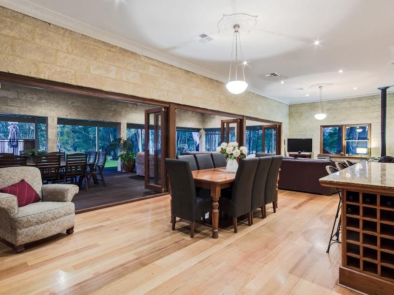 220 Duckpond Road, Wellard WA 6170