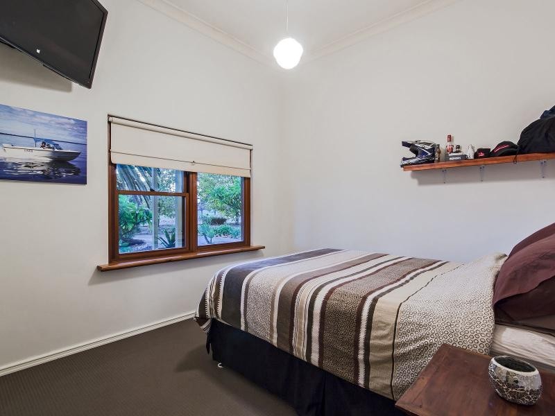 220 Duckpond Road, Wellard WA 6170