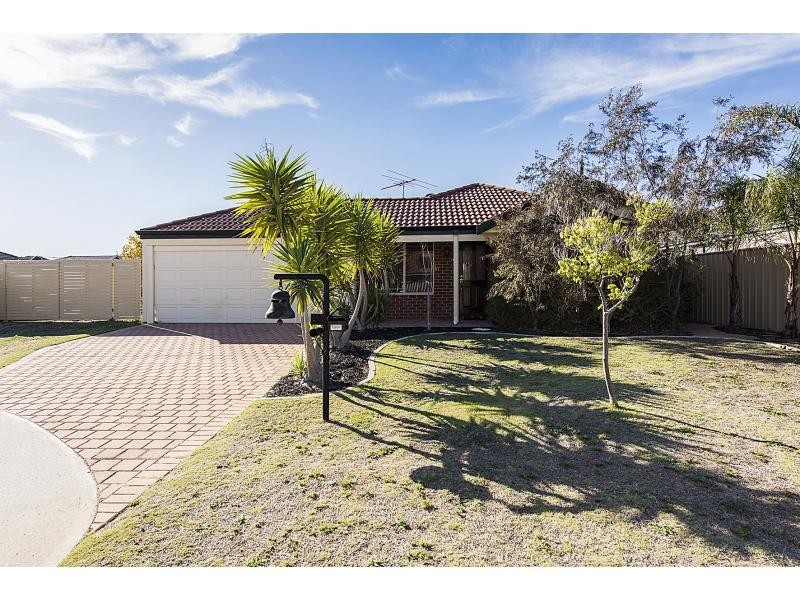 18 Carpentaria Drive, Port Kennedy WA 6172