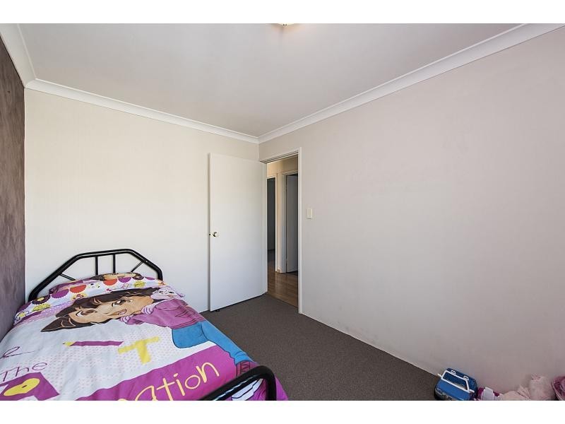 18 Carpentaria Drive, Port Kennedy WA 6172