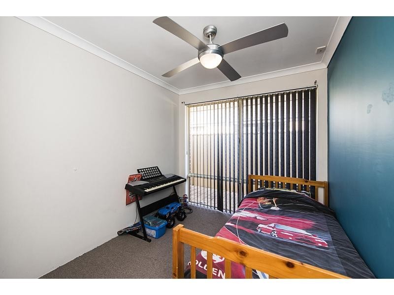 18 Carpentaria Drive, Port Kennedy WA 6172