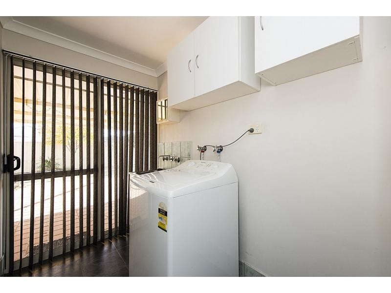 18 Carpentaria Drive, Port Kennedy WA 6172