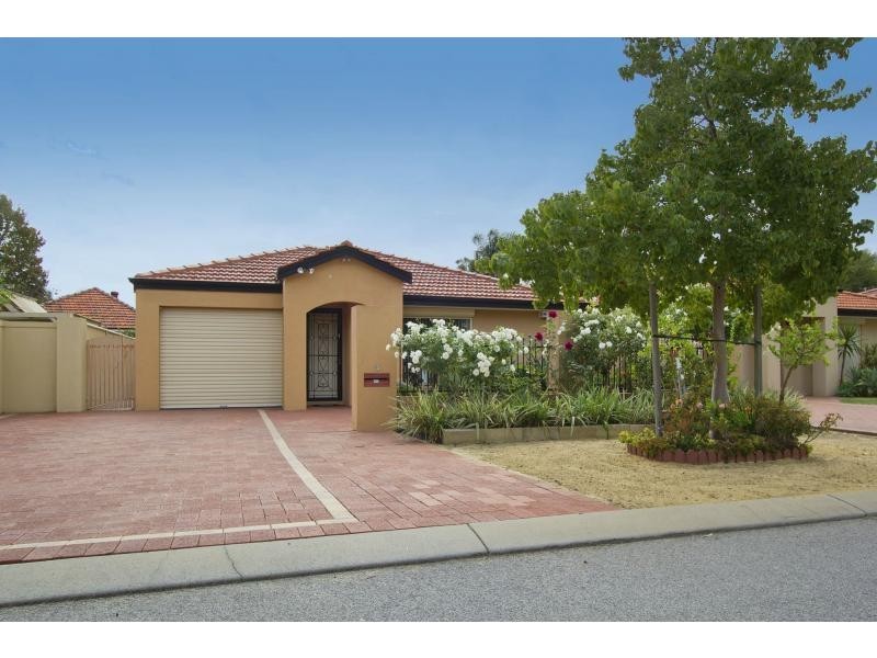 3 Henderson Avenue, Redcliffe WA 6104