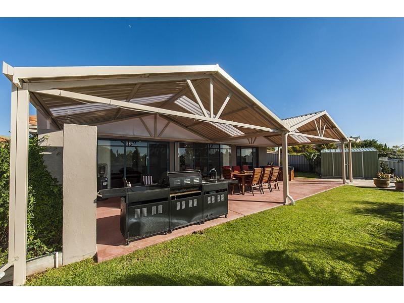 6 Venice Retreat, Warnbro WA 6169