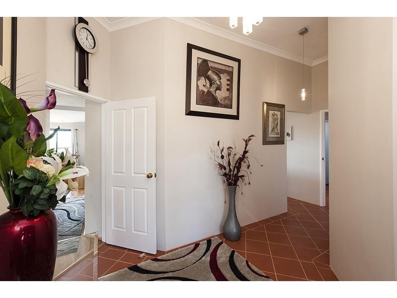 6 Venice Retreat, Warnbro WA 6169