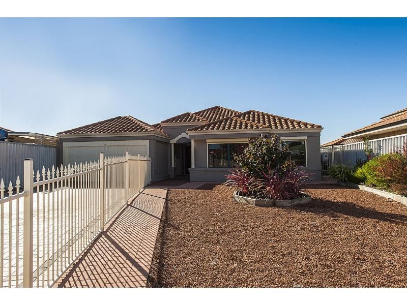 6 Venice Retreat, Warnbro WA 6169