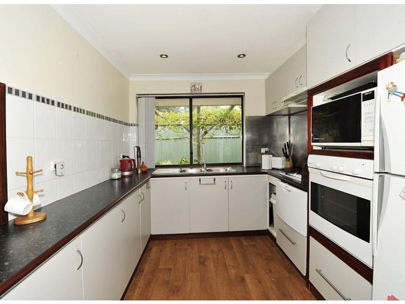 11 Tankerton Way, Coodanup WA 6210
