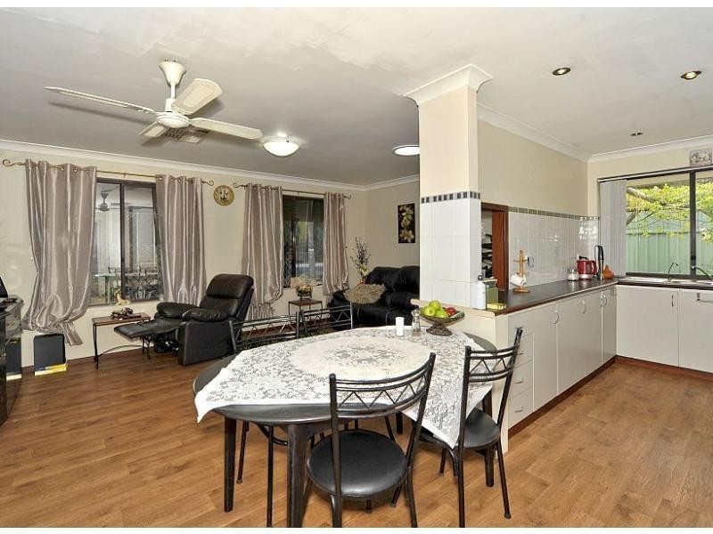 11 Tankerton Way, Coodanup WA 6210