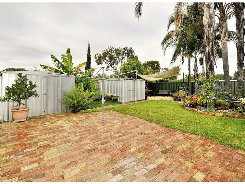 11 Tankerton Way, Coodanup WA 6210
