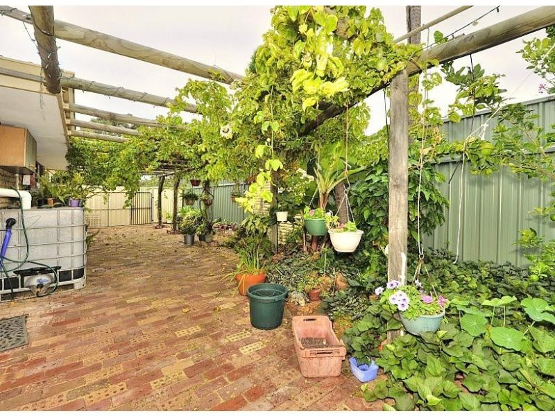 11 Tankerton Way, Coodanup WA 6210