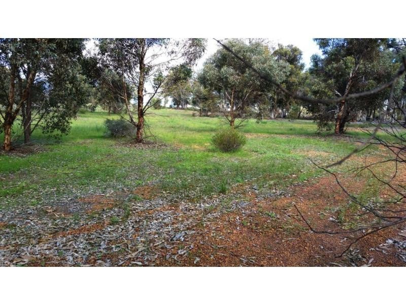 11 Wisteria Way, Chittering WA 6084