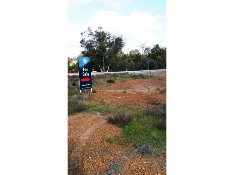 11 Wisteria Way, Chittering WA 6084