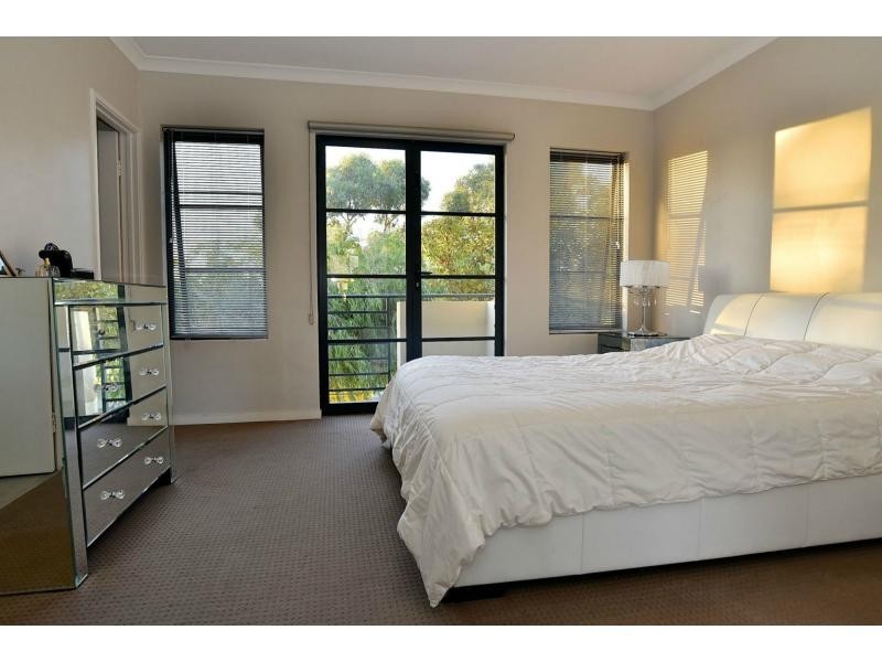 7B King George Street, Shoalwater WA 6169