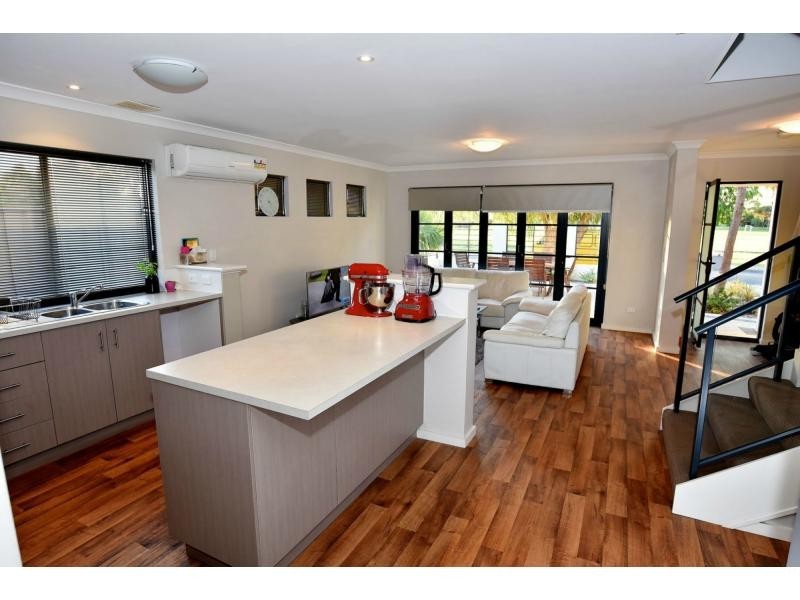 7B King George Street, Shoalwater WA 6169