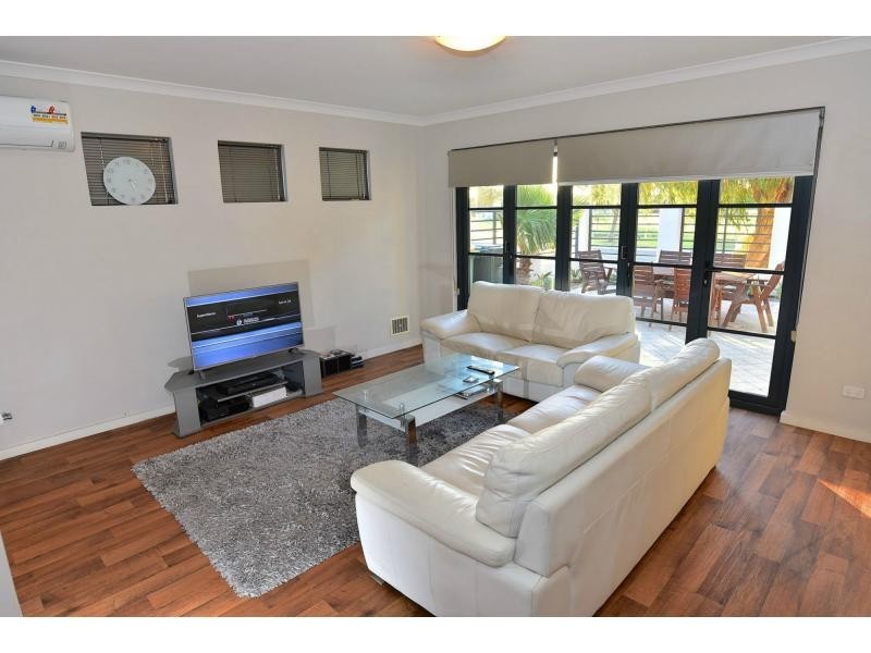 7B King George Street, Shoalwater WA 6169