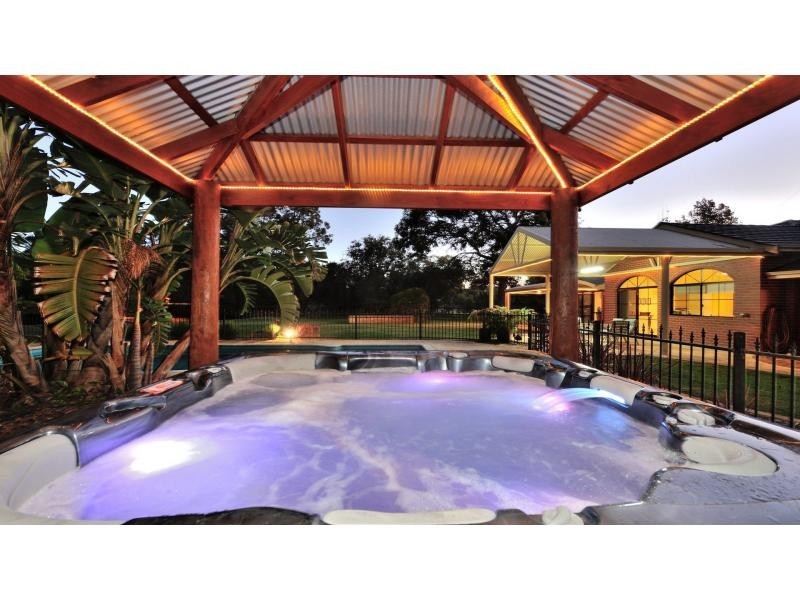 70 Watson Drive, Barragup WA 6209