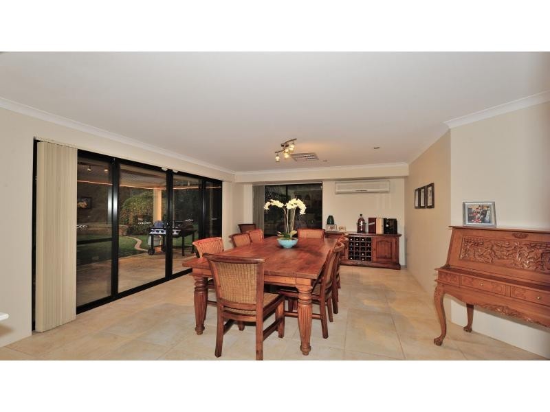 70 Watson Drive, Barragup WA 6209