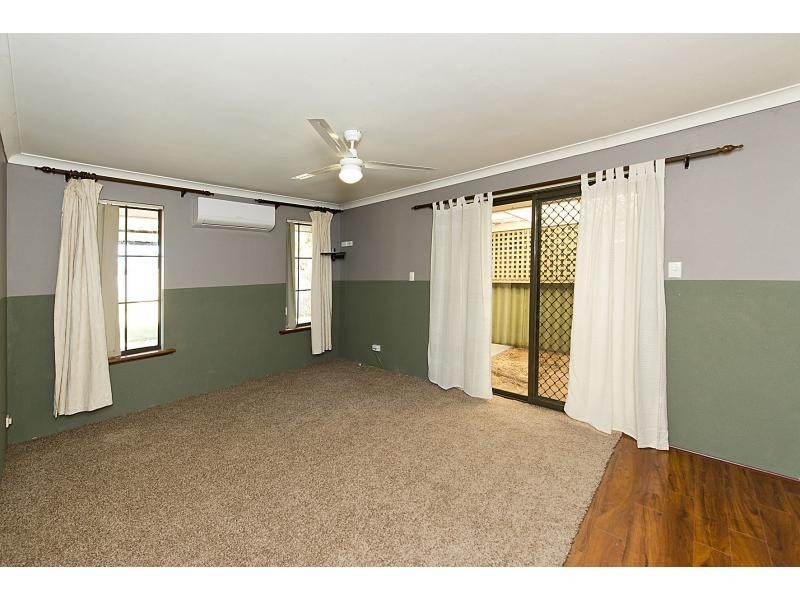 4 Camelot Place, Camillo WA 6111