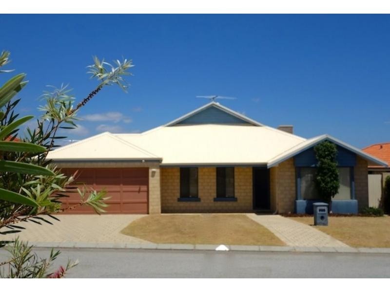 47 Palmerston Crescent, Tapping WA 6065
