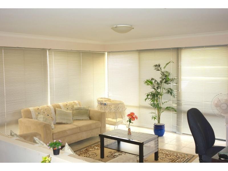 47 Palmerston Crescent, Tapping WA 6065