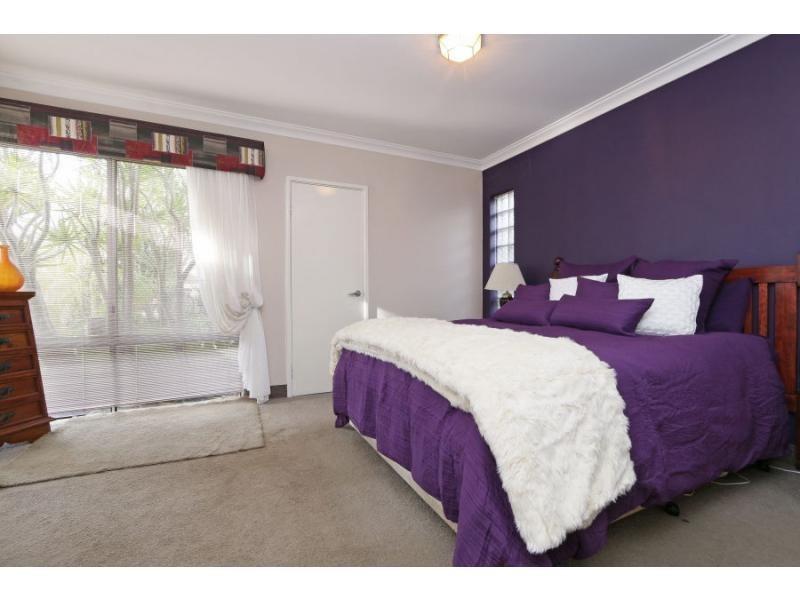 5 Hillview Rise, Cooloongup WA 6168