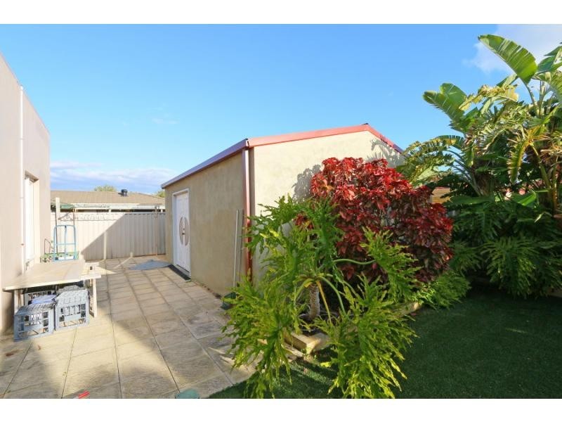 5 Hillview Rise, Cooloongup WA 6168