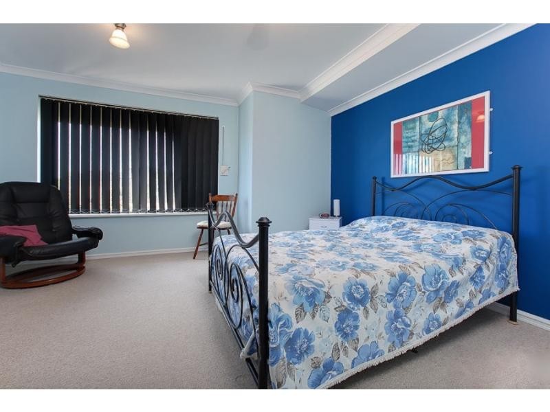 6 Maynard Way, Bertram WA 6167