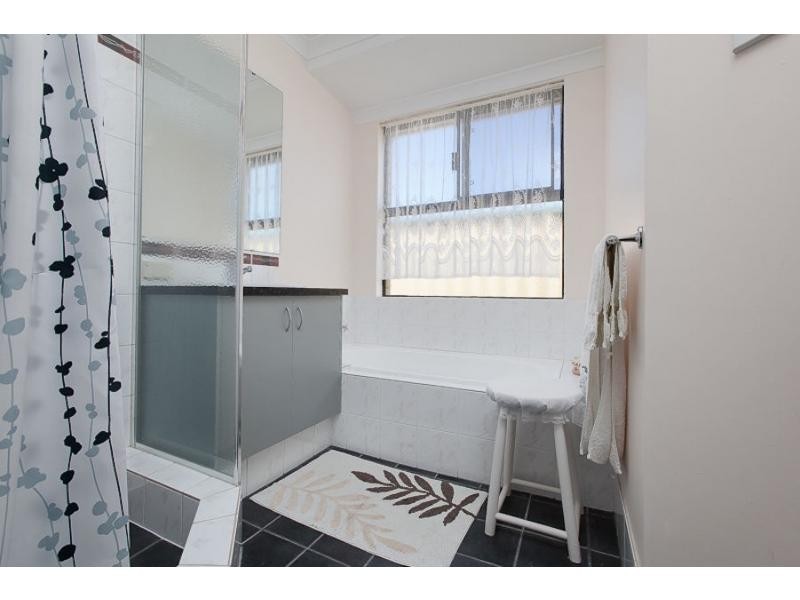 6 Maynard Way, Bertram WA 6167