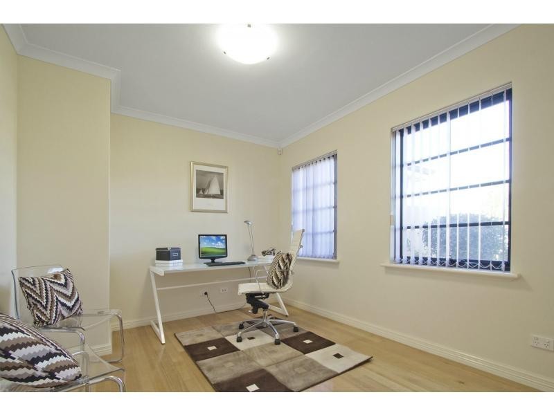 22 King David Boulevard, Madeley WA 6065